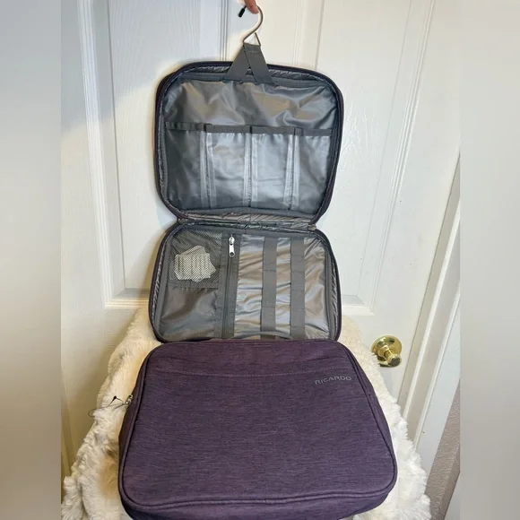 RICARDO BEVERLY HILLS ESSENTIALS DELUXE TRAVEL ORGANIZER - Picture 2 of 16